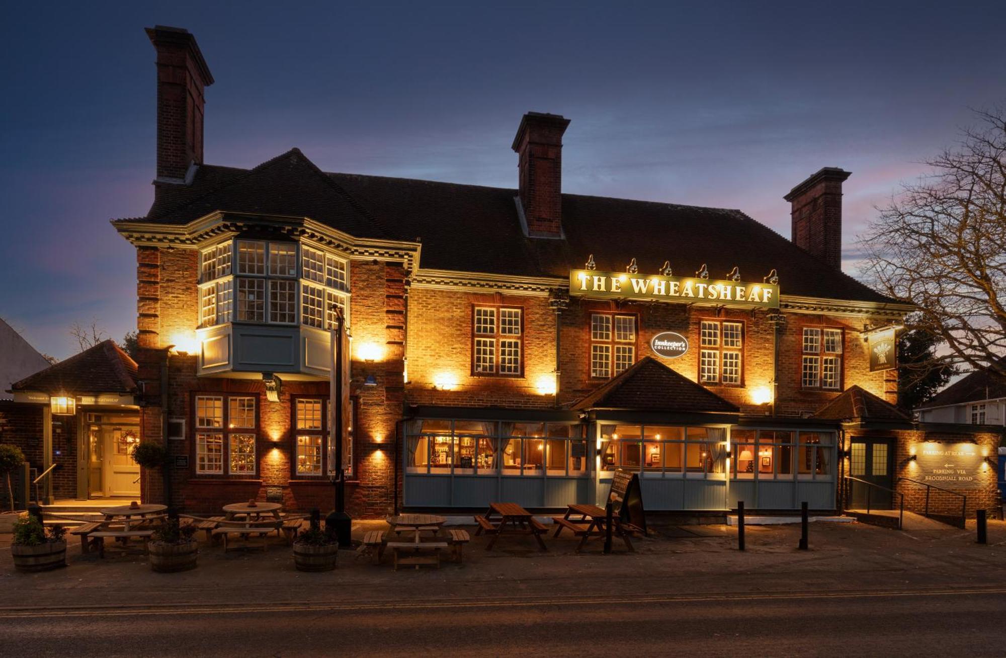 The Wheatsheaf By Innkeeper'S Collection Woking Esterno foto