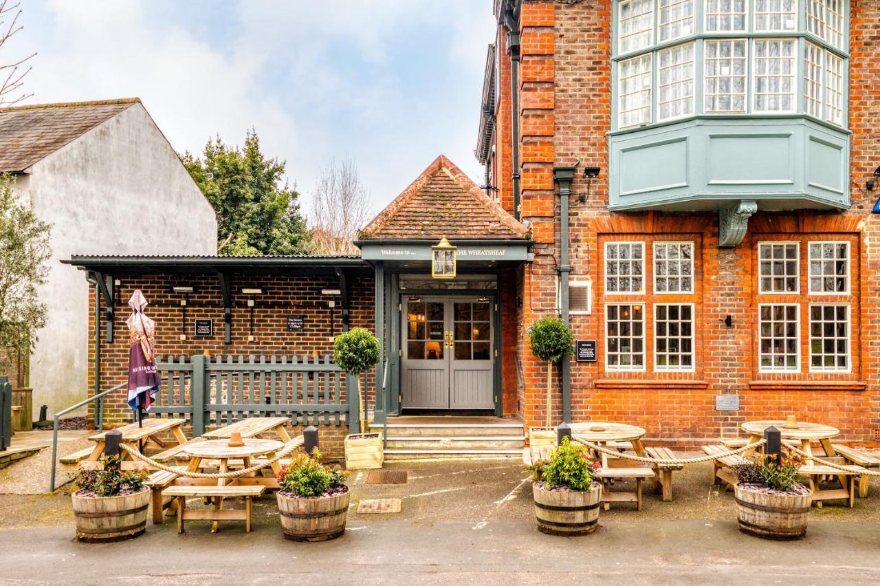 The Wheatsheaf By Innkeeper'S Collection Woking Esterno foto