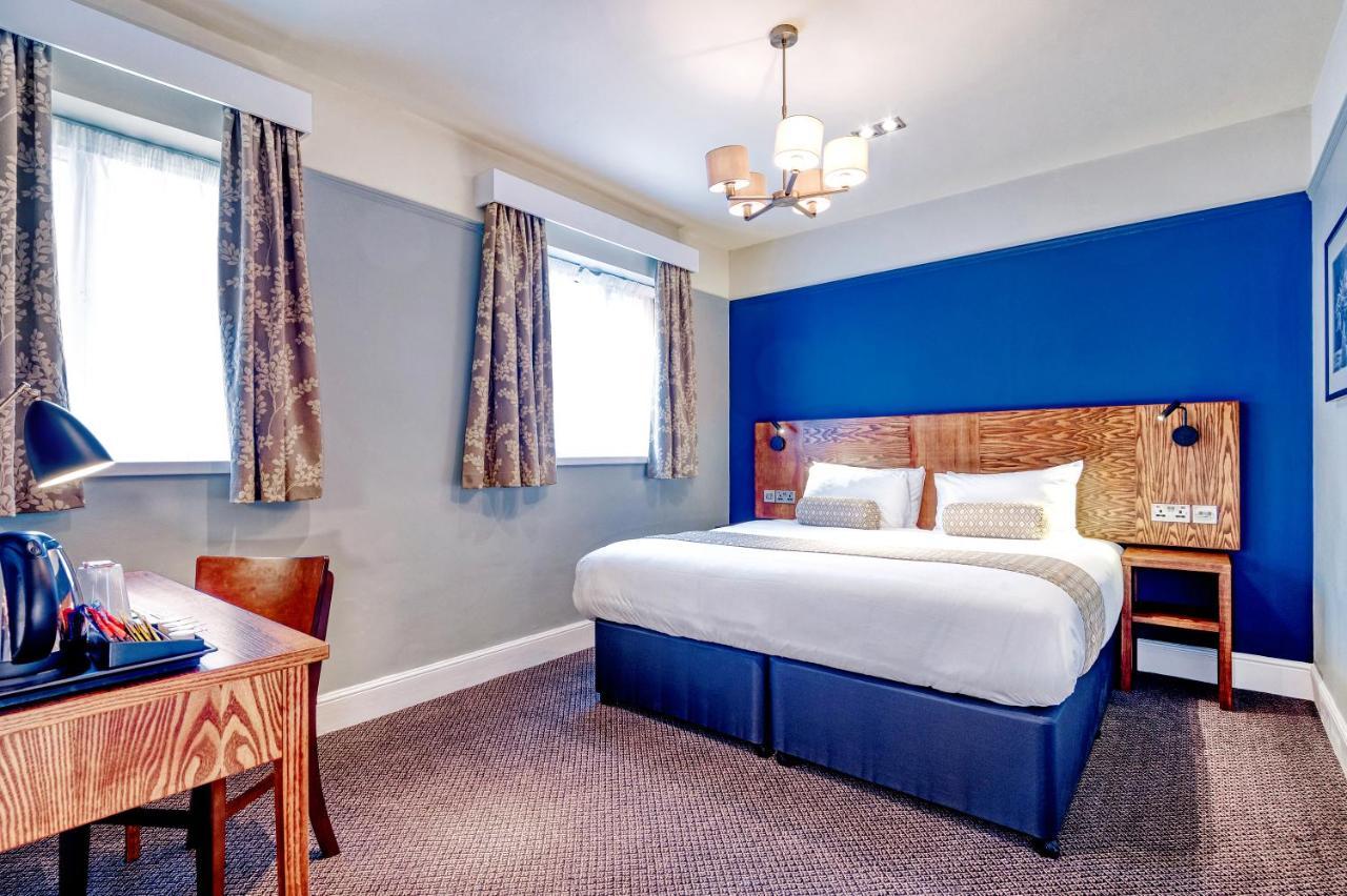The Wheatsheaf By Innkeeper'S Collection Woking Esterno foto