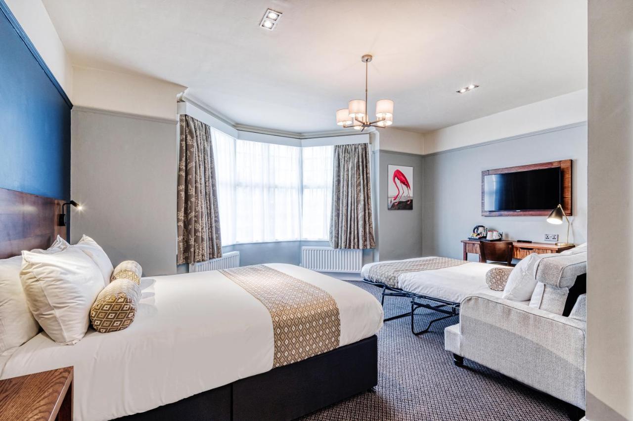 The Wheatsheaf By Innkeeper'S Collection Woking Esterno foto
