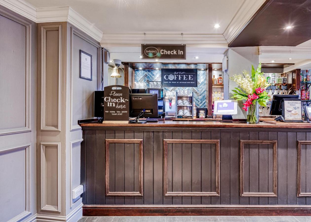 The Wheatsheaf By Innkeeper'S Collection Woking Esterno foto