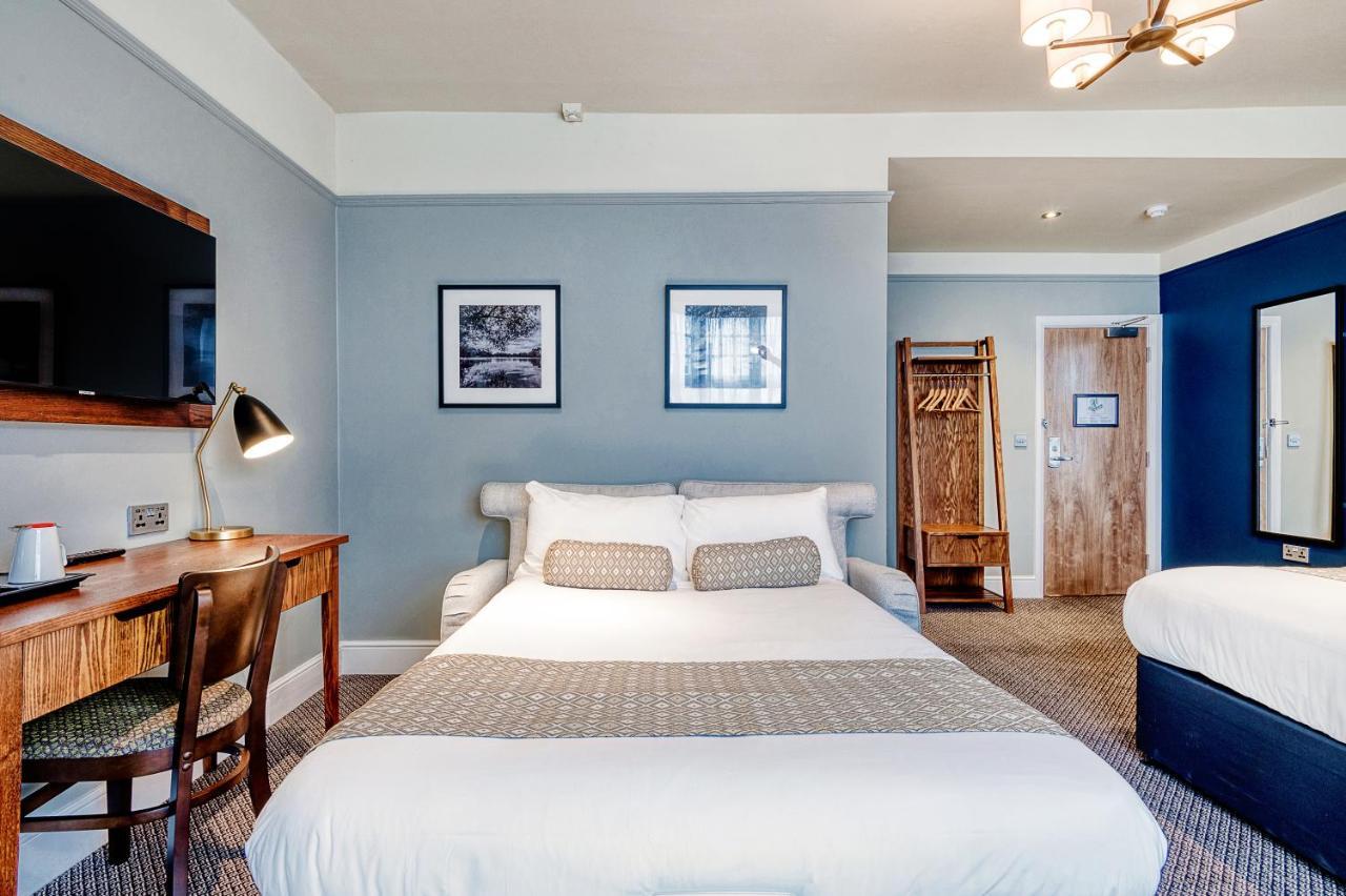 The Wheatsheaf By Innkeeper'S Collection Woking Esterno foto